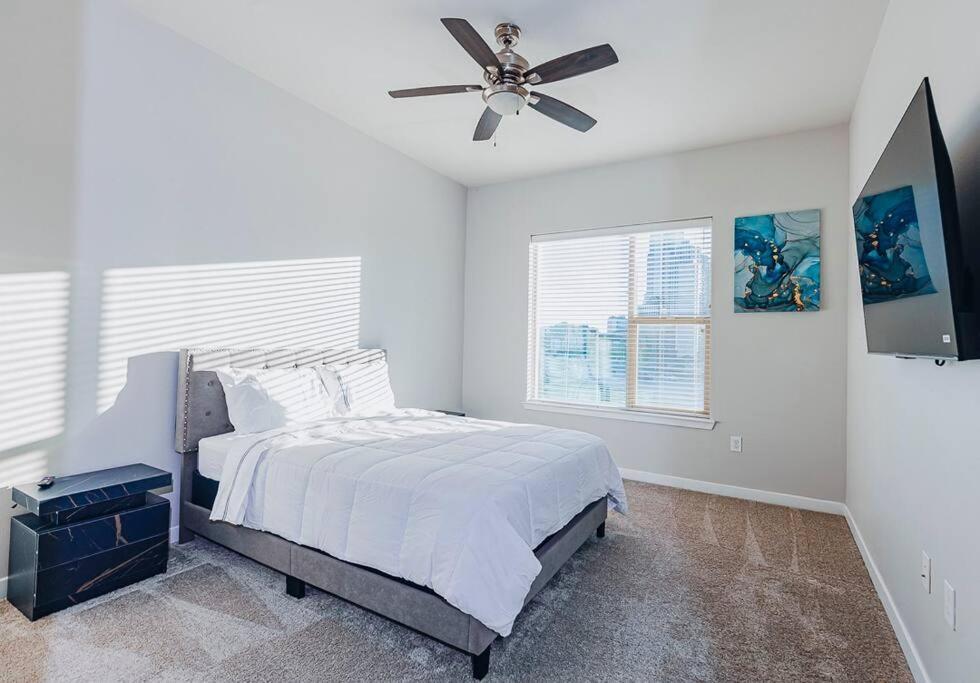 Modern 2Br Luxury, Living Space Apartment Dallas Luaran gambar